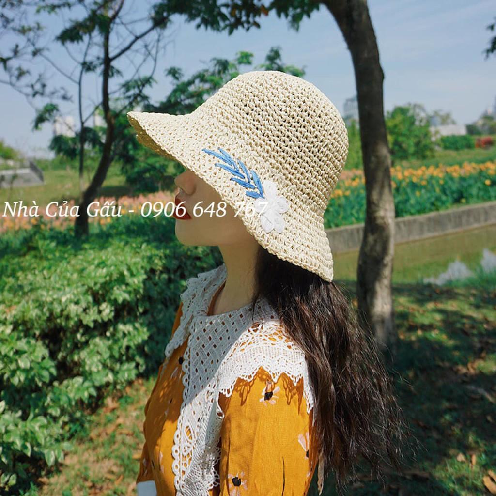 Nón cói thêu 1 cúc tinh tế