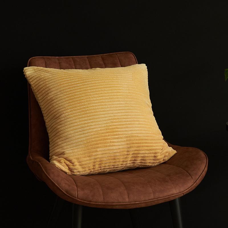 GỐI TỰA LƯNG TRANG TRÍ SOFA VẢI NHUNG GÂN SỌC CAO CẤP SBK192