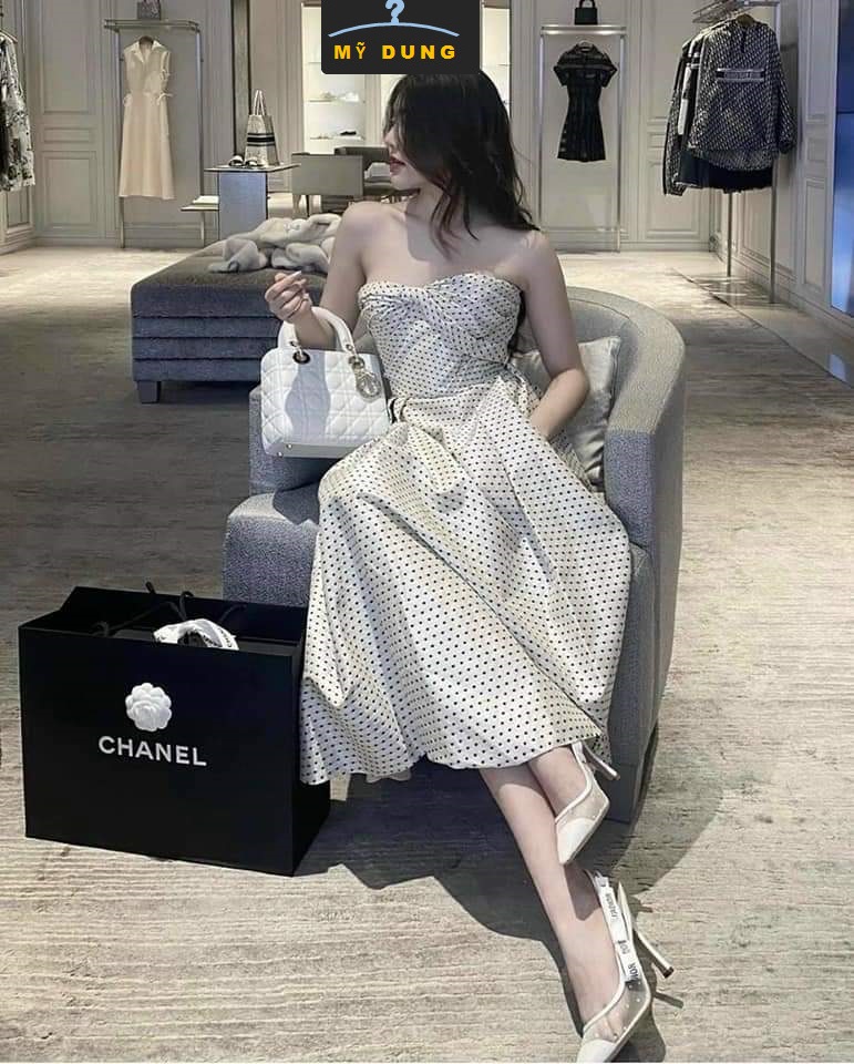 ĐẦM XOÈ CÚP NGỰC CẤM BI - SIÊU GỢI CẢM