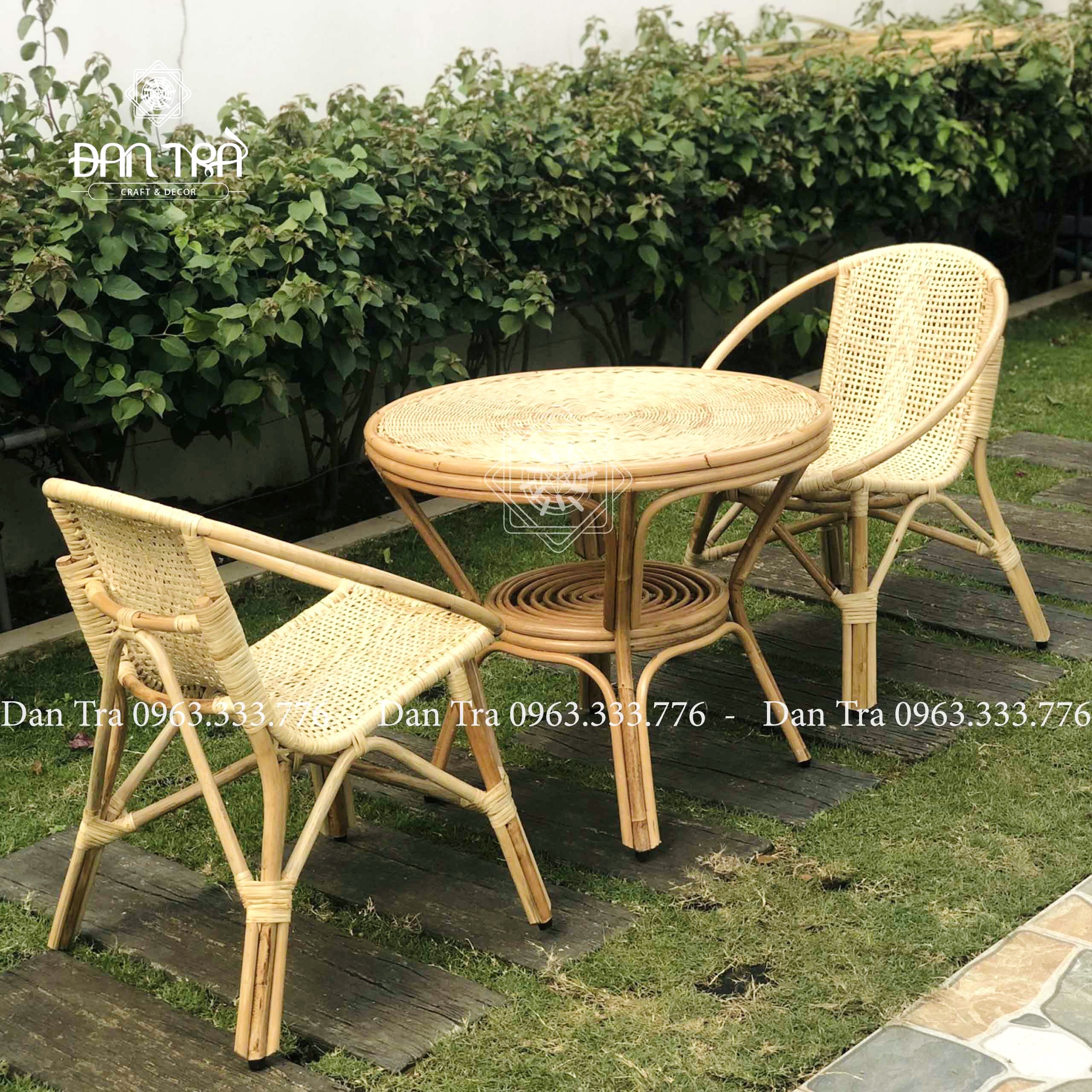 Bộ Bàn Ghế Mây Sân Vườn 4 Ghế Đan Mặt Trắng Và Bàn Tròn Cao Câp -Bộ Bnà Ghế Mây Nhỏ Gọn- Bộ Bàn Ghế Decor Không Gian Xanh- Nội Thất Mây Tre Đan Trà