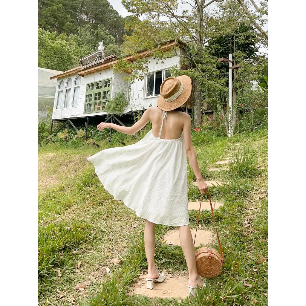 Đầm cổ yếm, chất cotton thô hai lớp, thích hợp đi biển và dạo phố