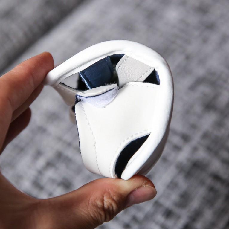 Freeship Dép Tập Đi Cao Cấp Chống Trơn Trượt Thích Hợp Cho Bé Có Size Chân Từ 12-14