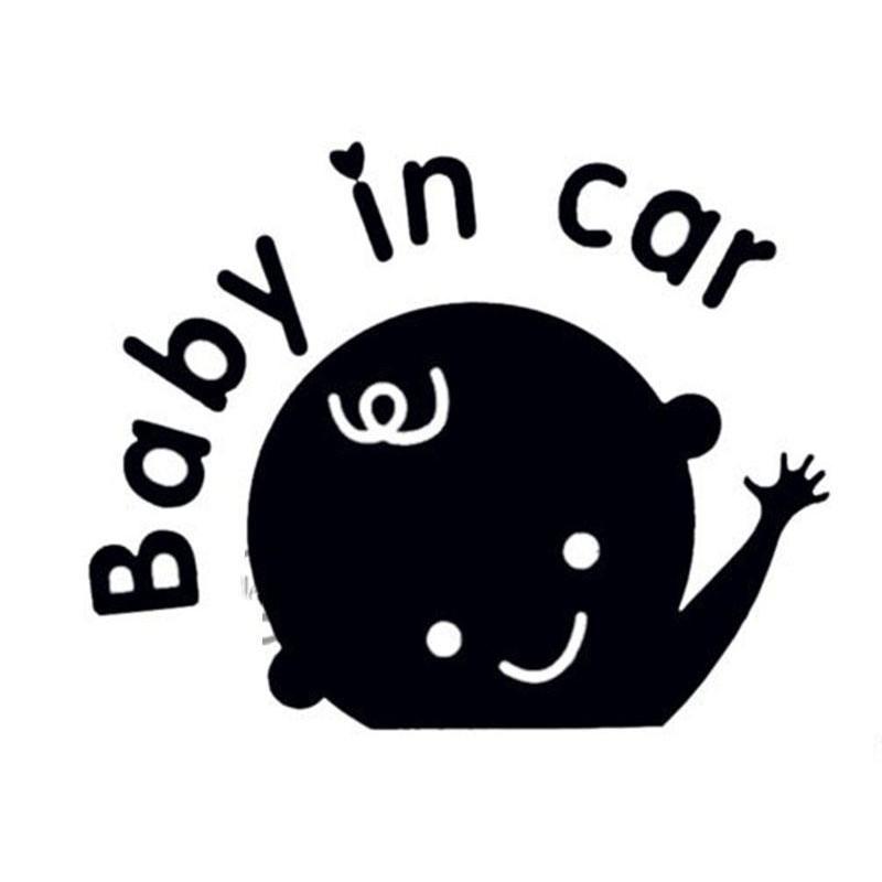Tem BABY IN CAR dán phía sau và hai bên xe ô tô