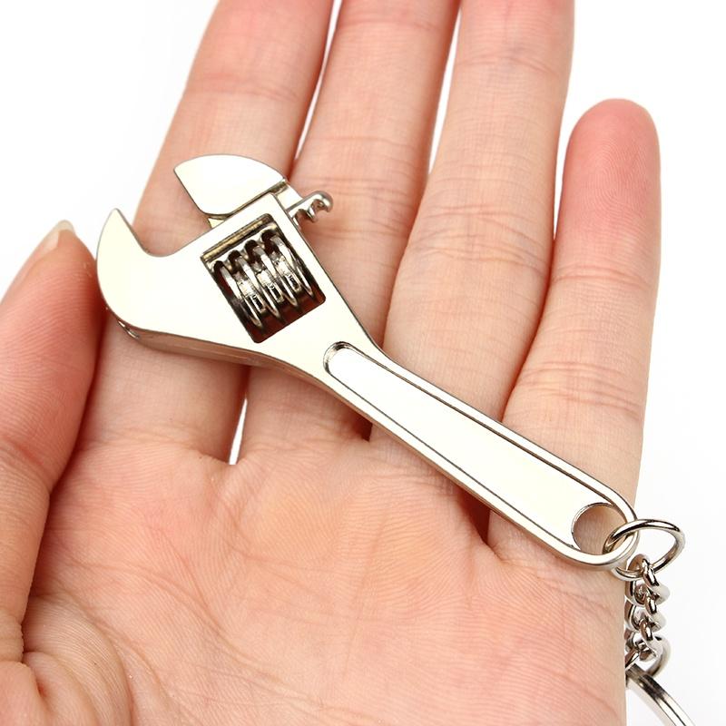 Móc khóa hình cờ lê bằng thép không gỉ cao cấp