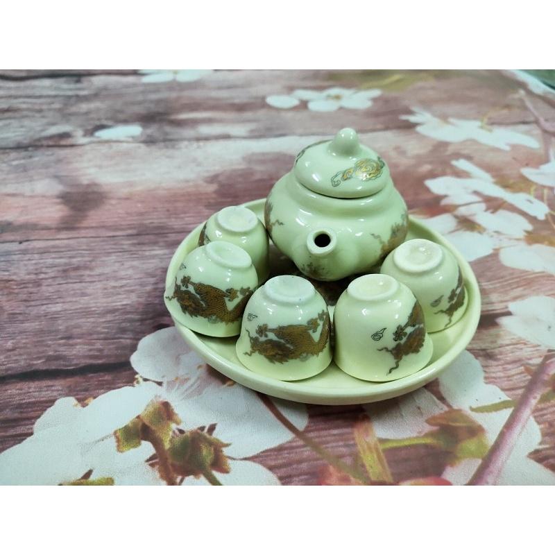 Bộ ấm chén kỷ ban thờ màu vàng kim, gốm sứ bát Tràng