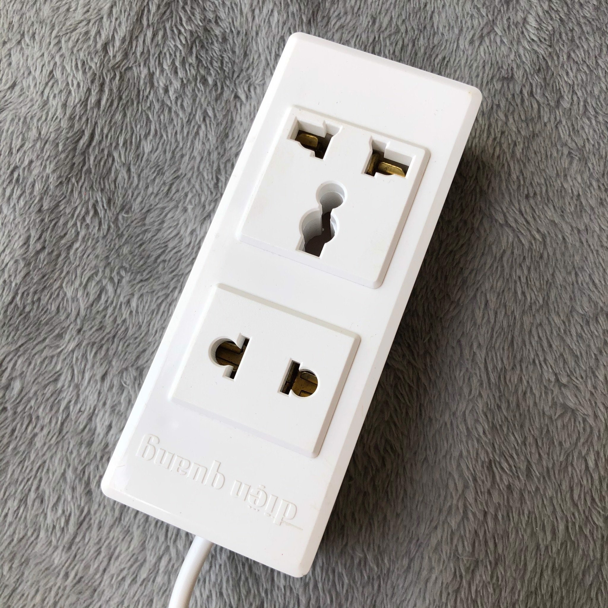 Ổ cắm Điện Quang ĐQ 001A-02 dây dài 5 mét