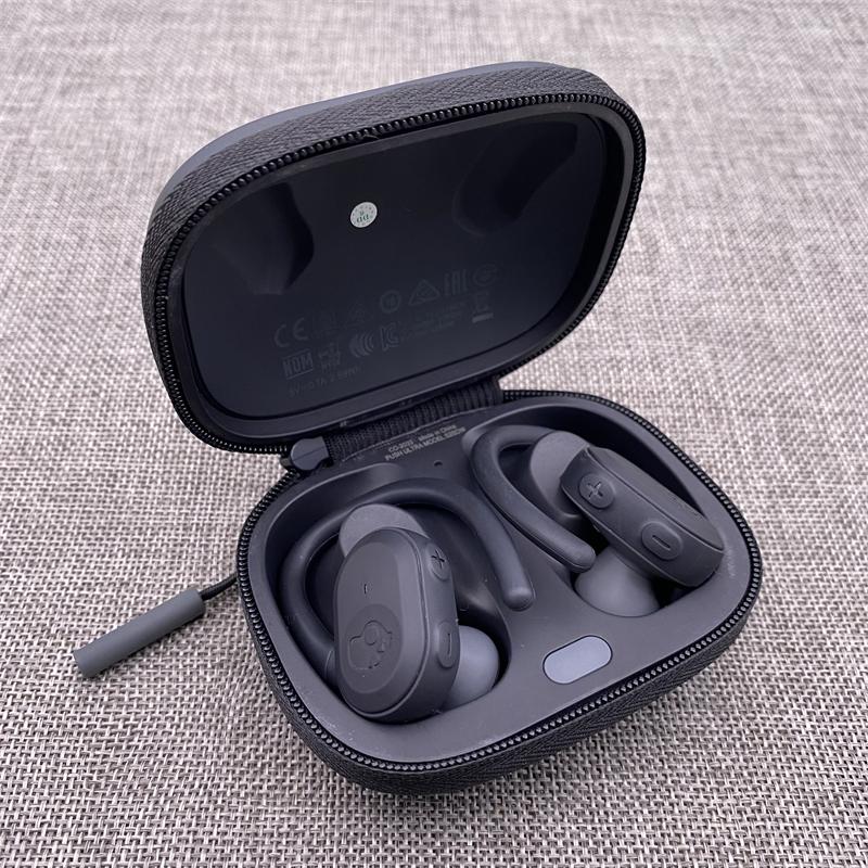 Skullcandy đẩy Ultra True Wireless Sport Earbuds Bluetooth 5.0 IP67 Tai nghe pin 40 giờ chống nước với móc có thể đúc được