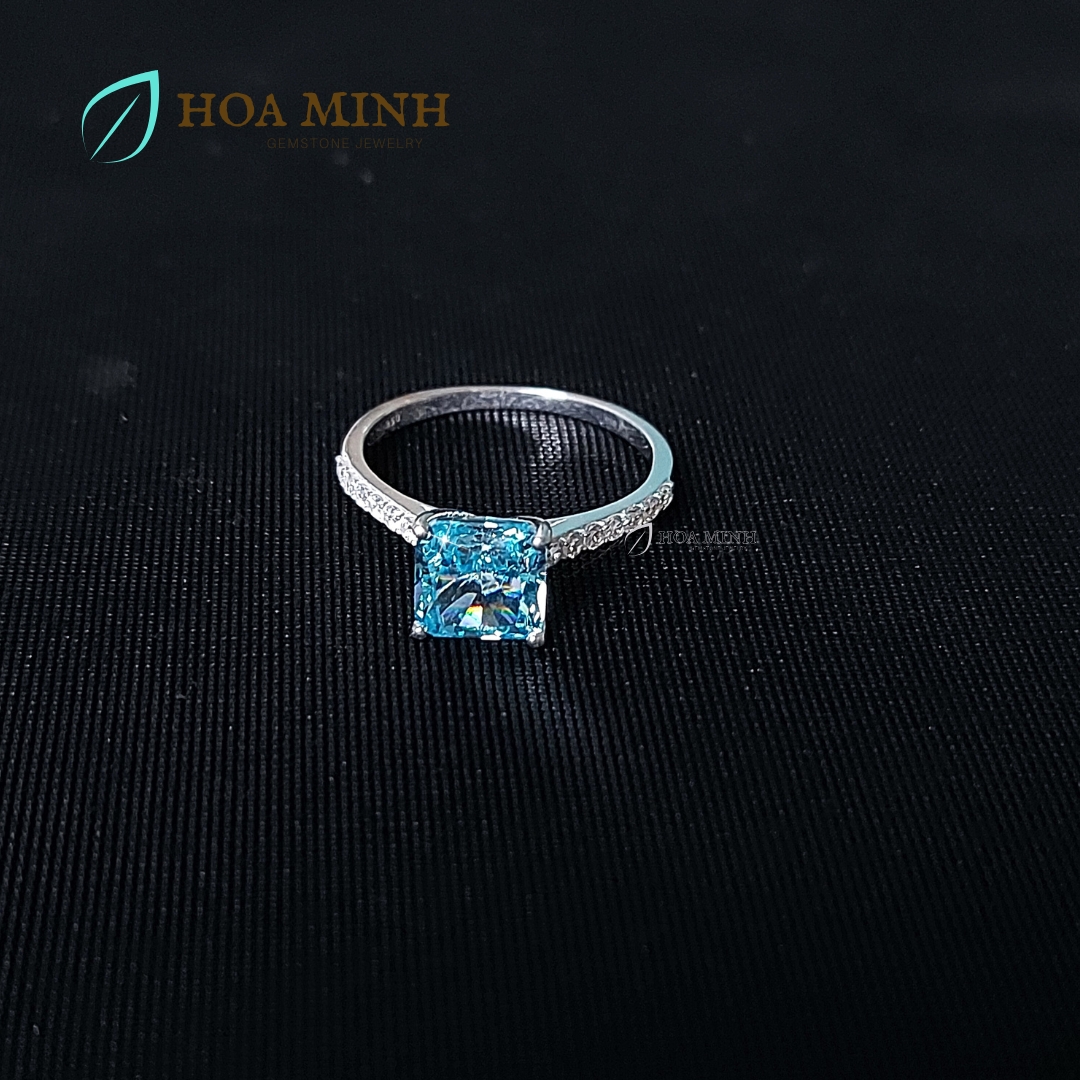 Nhẫn bạc nguyên chất bọc đá Nam Phi xanh Aqua vuông màu xanh aqua size 7 li đính tấm đẹp