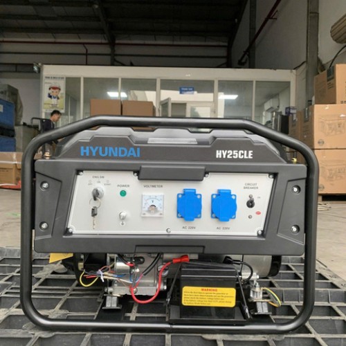 Máy Phát Điện Hyundai Chạy Xăng 2.1 - 2.8KVA (đề nổ) - 2,5kVA - 2,8kVA