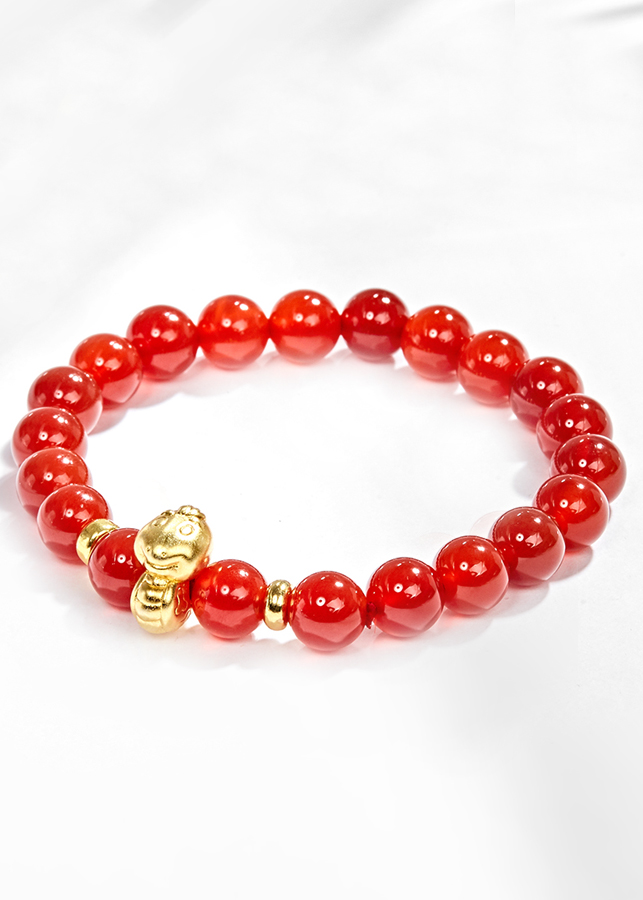 Vòng Tay Đá Mã Não Đỏ Charm Tuổi Tỵ Bạc Mạ Vàng 24K Ngọc Quý Gemstones