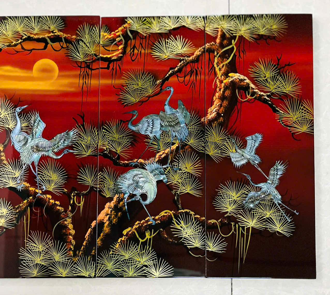 Bộ Tranh sơn mài 4 tấm -TÙNG HẠC DIÊN NIÊN - khảm cừ size 50x80 cm - Ý Nghĩa Phong Thủy