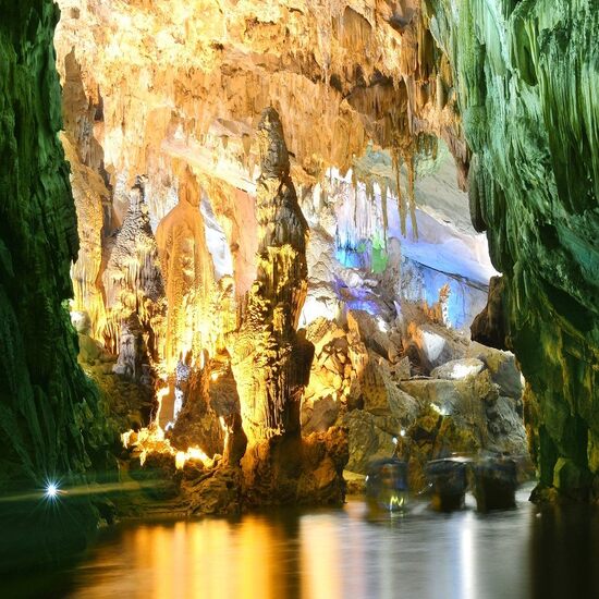Đà Nẵng–Bà Nà–Hội An–La Vang-Động Phong Nha–Làng hương Thủy Xuân-An Định Cung-Huế