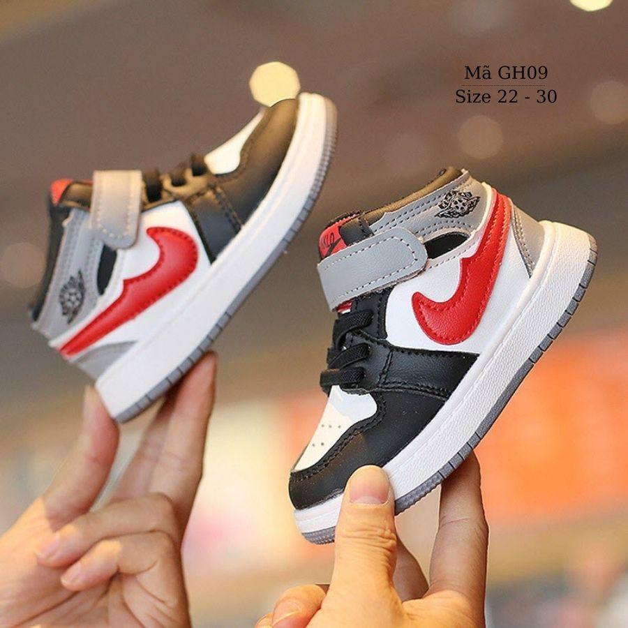 Giày cổ cao cho bé gái bé trai 1 - 5 tuổi dáng sneaker thể thao khỏe khoắn và năng động phong cách Hàn GH09