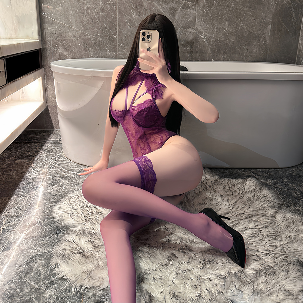 Tặng Kèm Tất - Bodysuit Ren Cổ Cao Xuyên Thấu Kèm Vớ Gợi Cảm Bodysuit Tím Mộng Mị – Bộ Đồ Ren Cổ Cao Xuyên Thấu Kèm Vớ Sexy C091