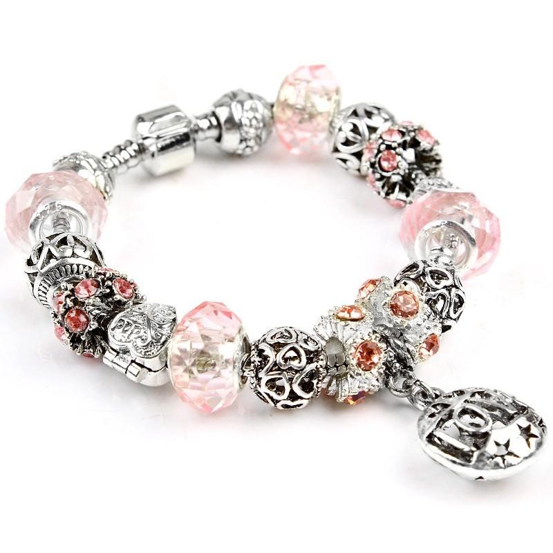 Vòng tay phong thủy charm chữ Love