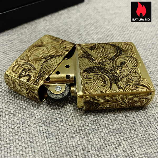 Bật Lửa Zippo Armor 168 Khắc Hình Rồng Uốn Lượn 4 Mặt – Zippo 168.R4M