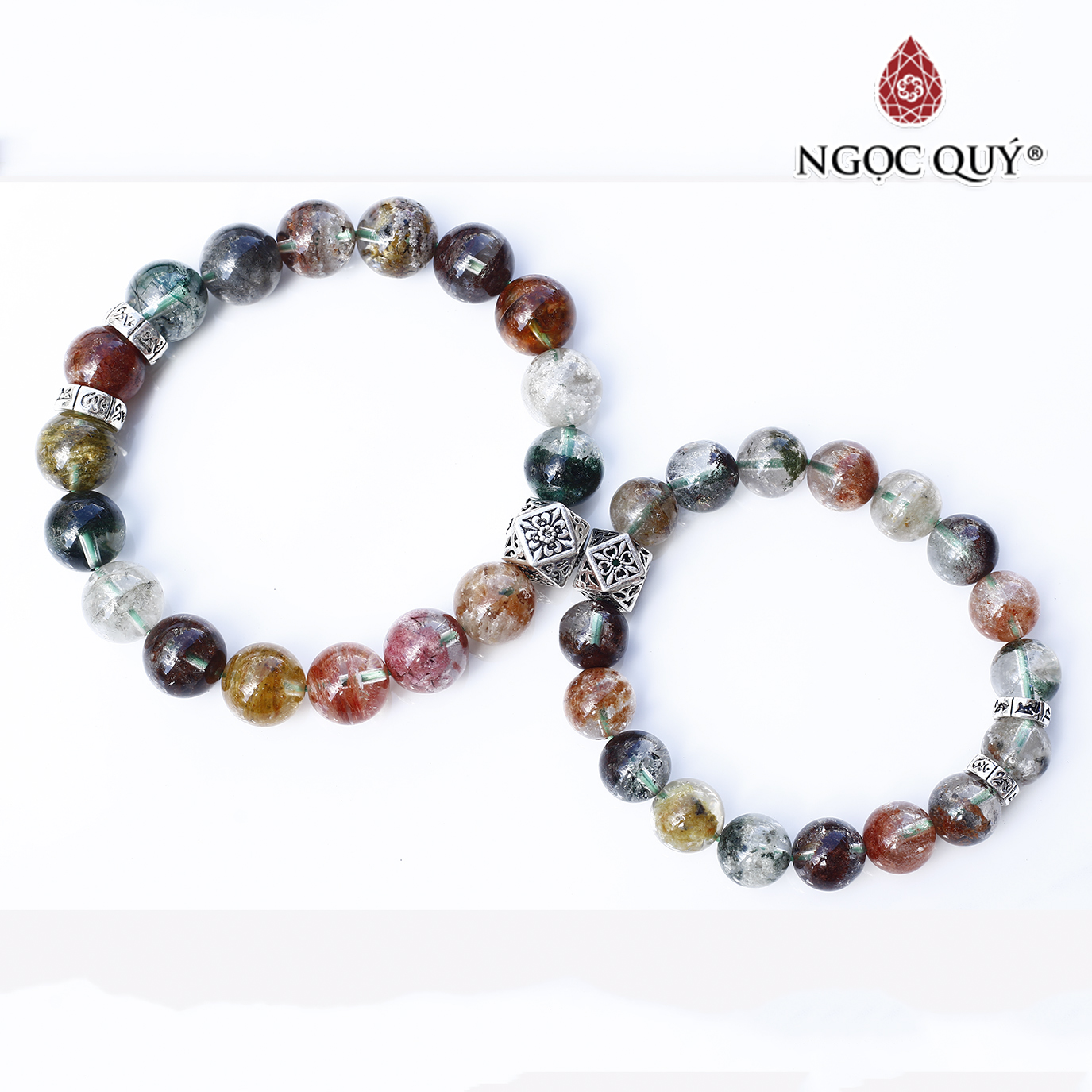 Vòng thạch anh ưu linh đa sắc phối charm bạc - Ngọc Quý