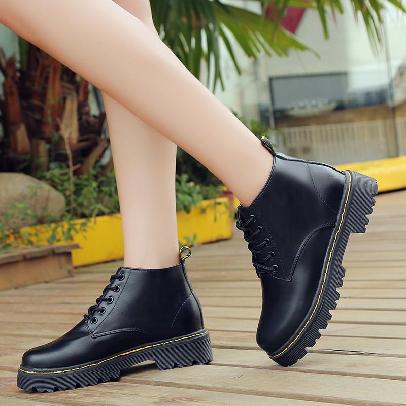 GIÀY BOOT DA LÌ HÀNG LOẠI 1 CÓ SIZE CHO CẢ NAM VÀ NỮ 6242