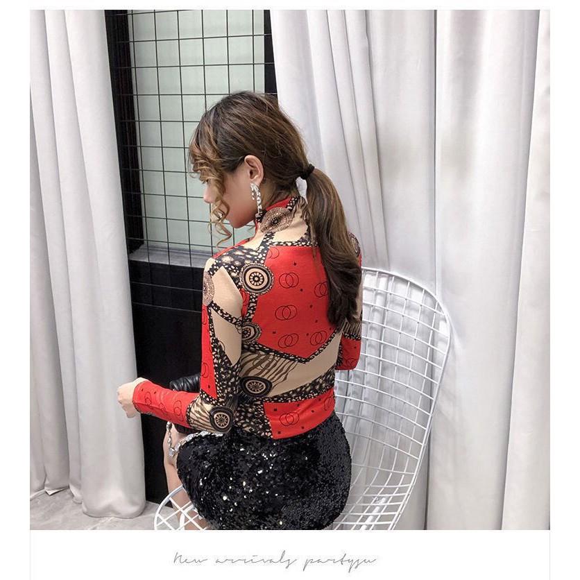 áo thun cổ cao họa tiết mẫu mới 2020