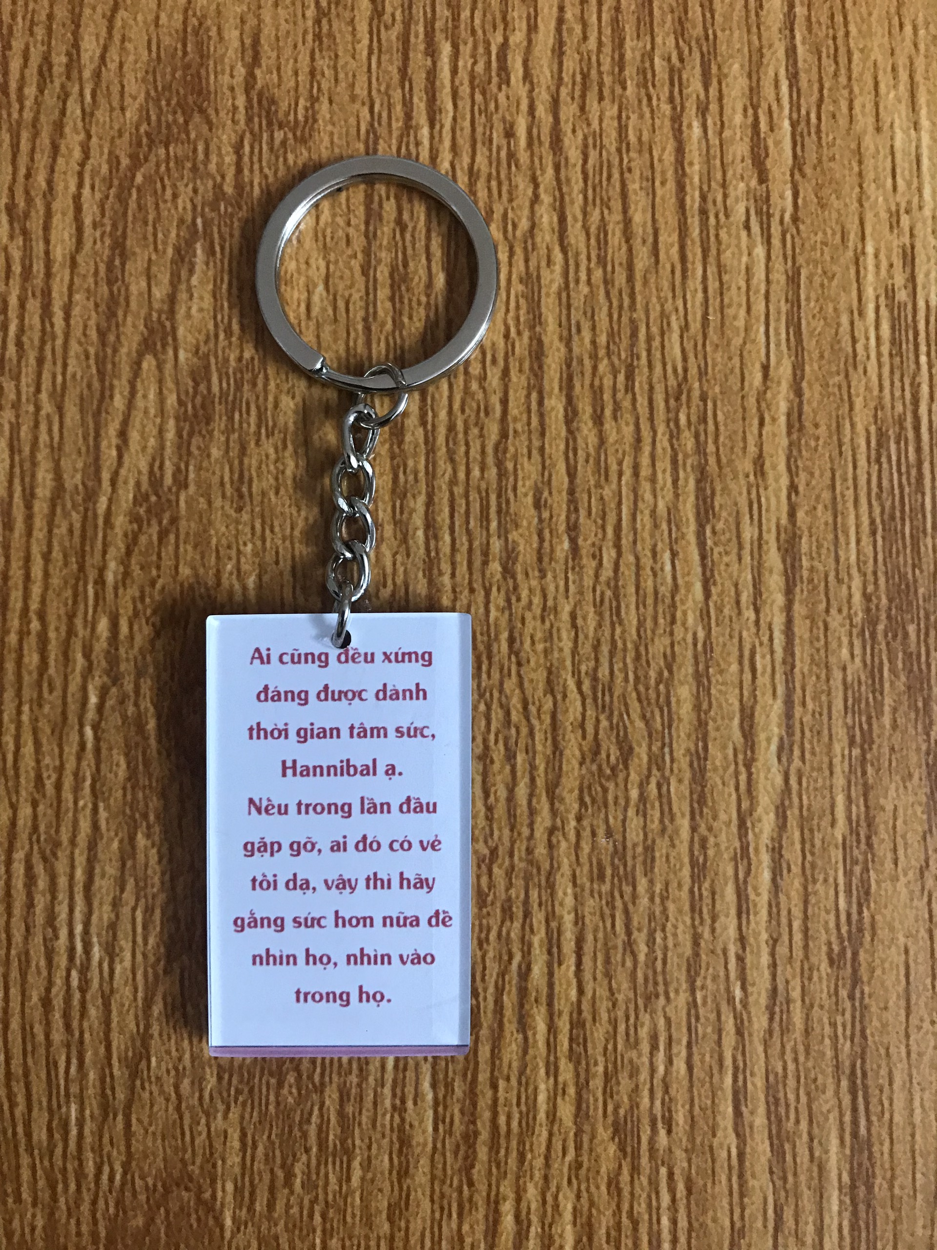 Combo Hannibal trỗi dậy + móc khoá bìa sách