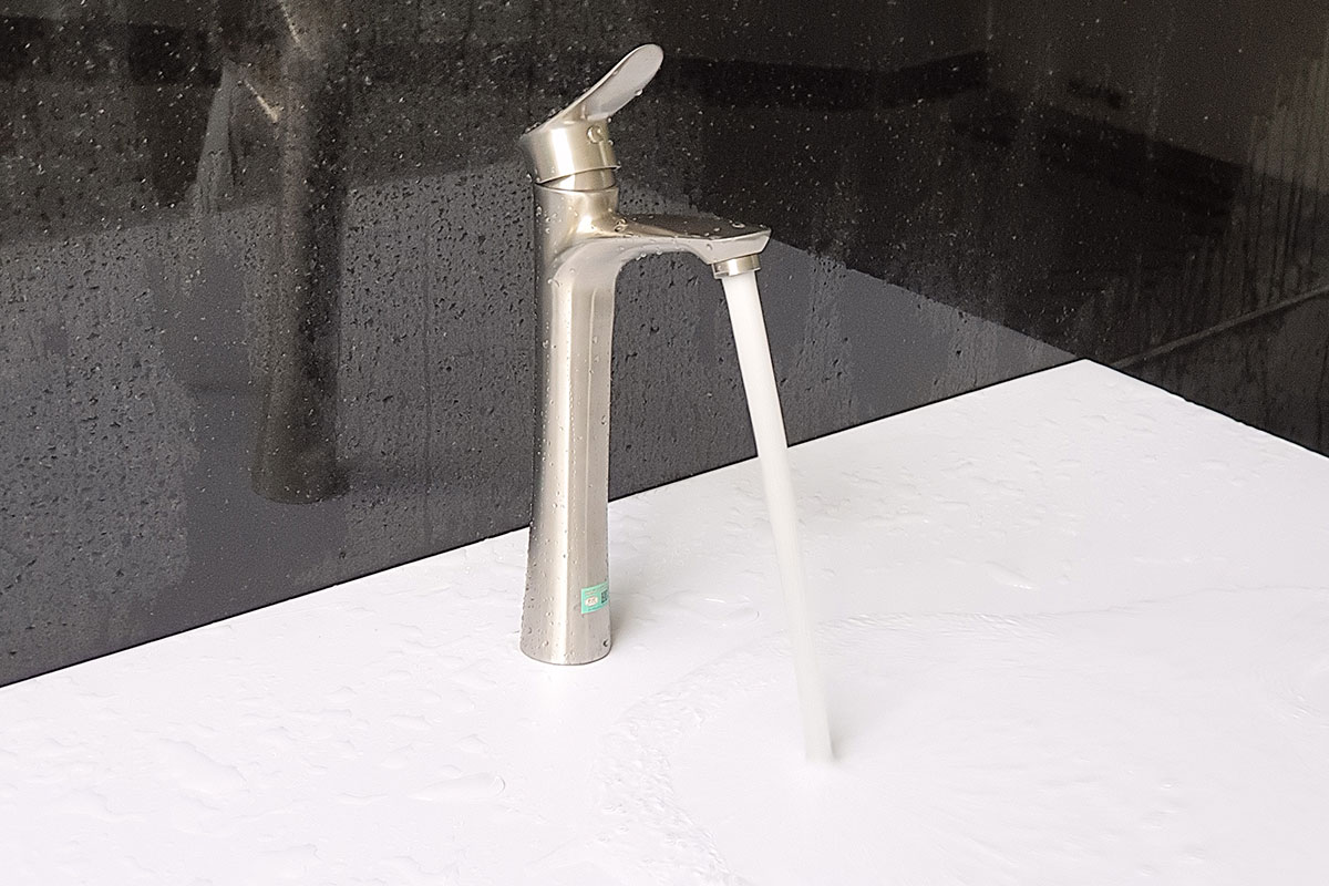Vòi Lavabo nóng lạnh điếu cao 30cm Inox SUS 304 Eurolife EL-ORCHID 03 (Trắng vàng)