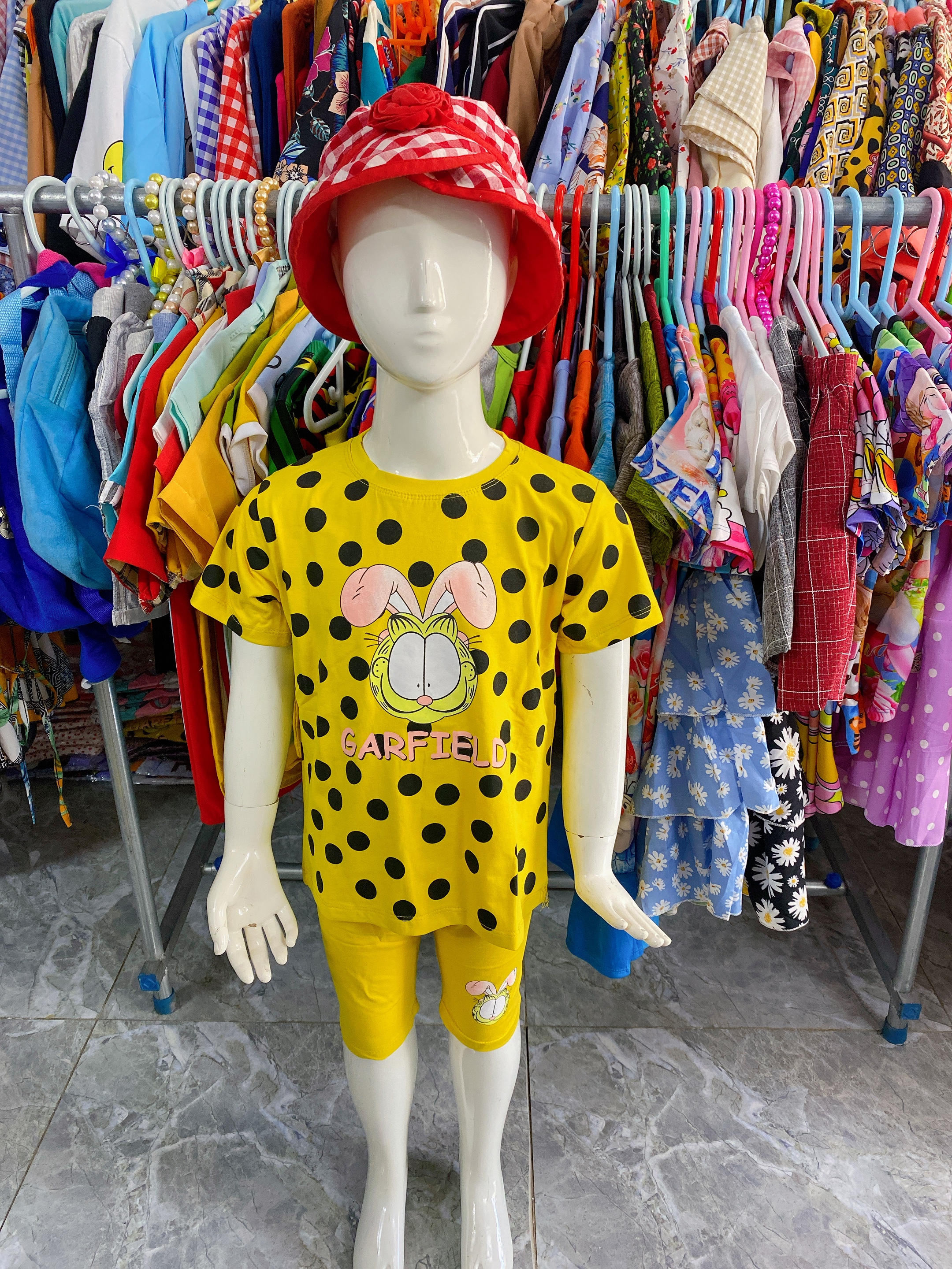 Bộ Bé Gái Chấm Bi Đen Vàng, Size 12-30Kg, 1-8 Tuổi Áo Quần Bé