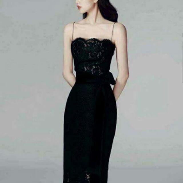 Đầm 2 dây phối ren đen