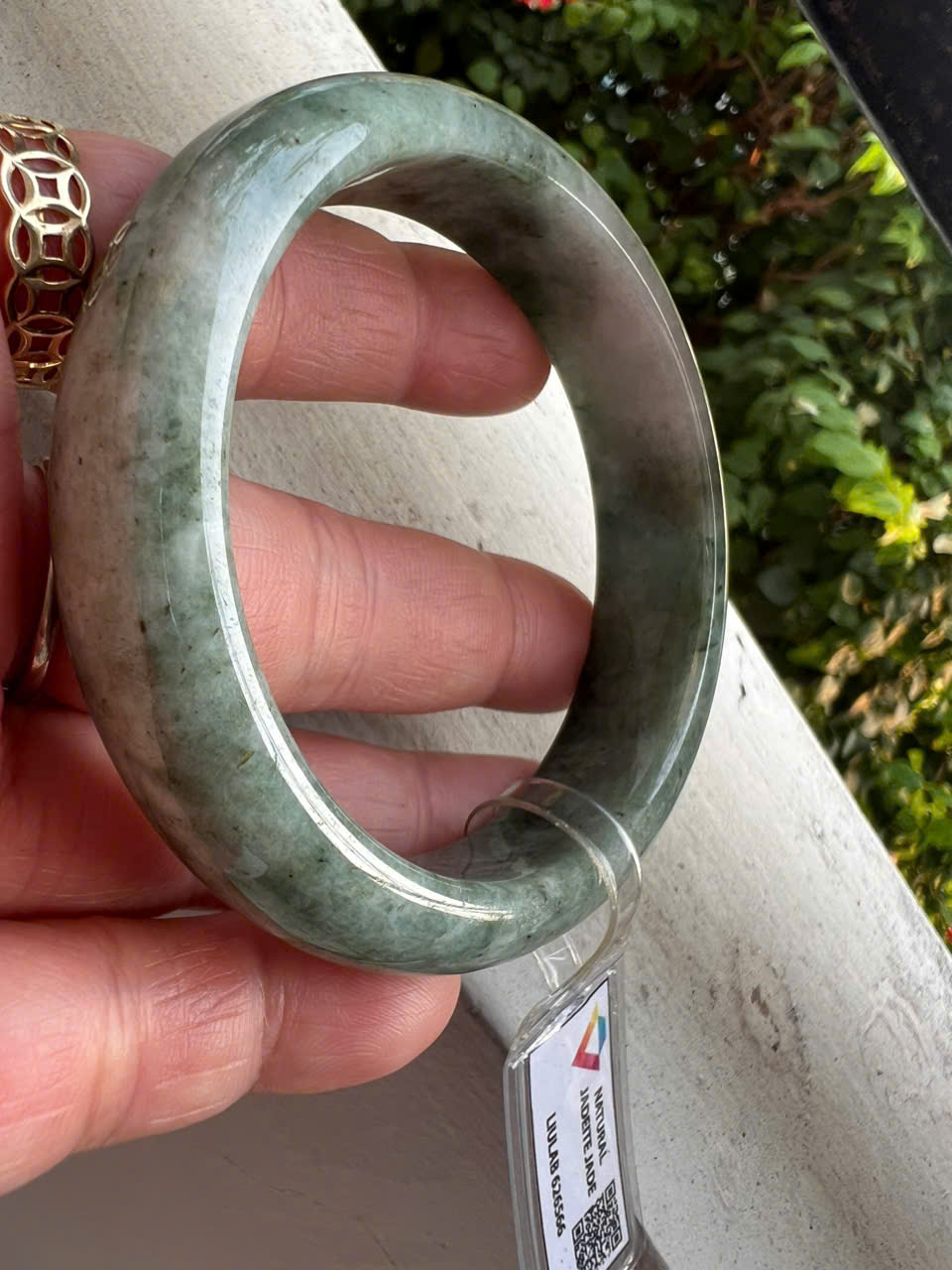 Vòng Tay Nữ Đá Cẩm Thạch Tự Nhiên Bản Hẹ Type A Ni 56mm Cao 14mm Dầy 8mm Kiểm Định Liulab 626566 Màu Xanh Đậm Bông Trắng bóng sang đẹp xinh xắn các Chị mệnh Kim mệnh Thủy 53kg - 59kg đeo tay sang sịn ạ