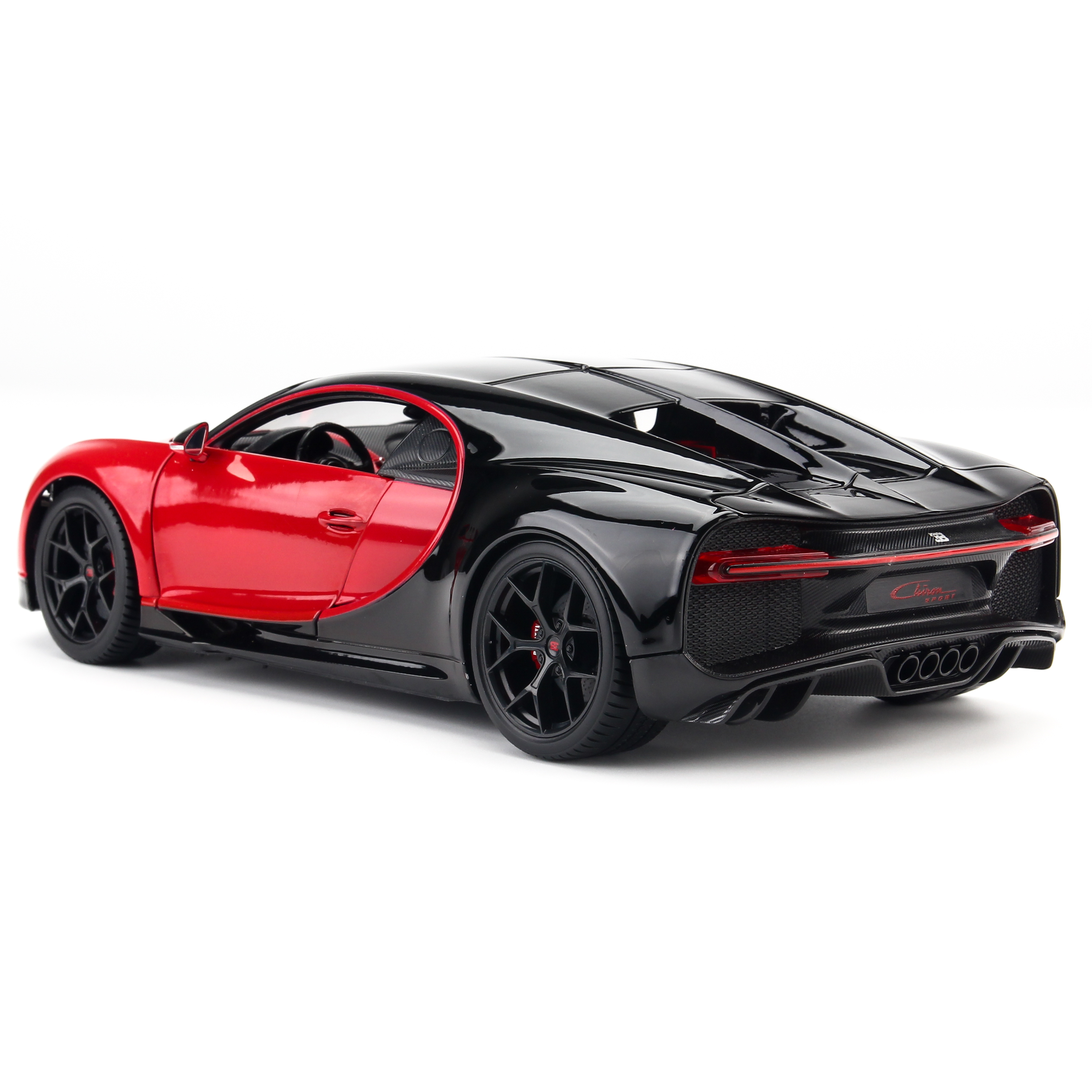 Mô hình xe Bugatti Chiron Sport 16 1:18 Bburago 18-11044