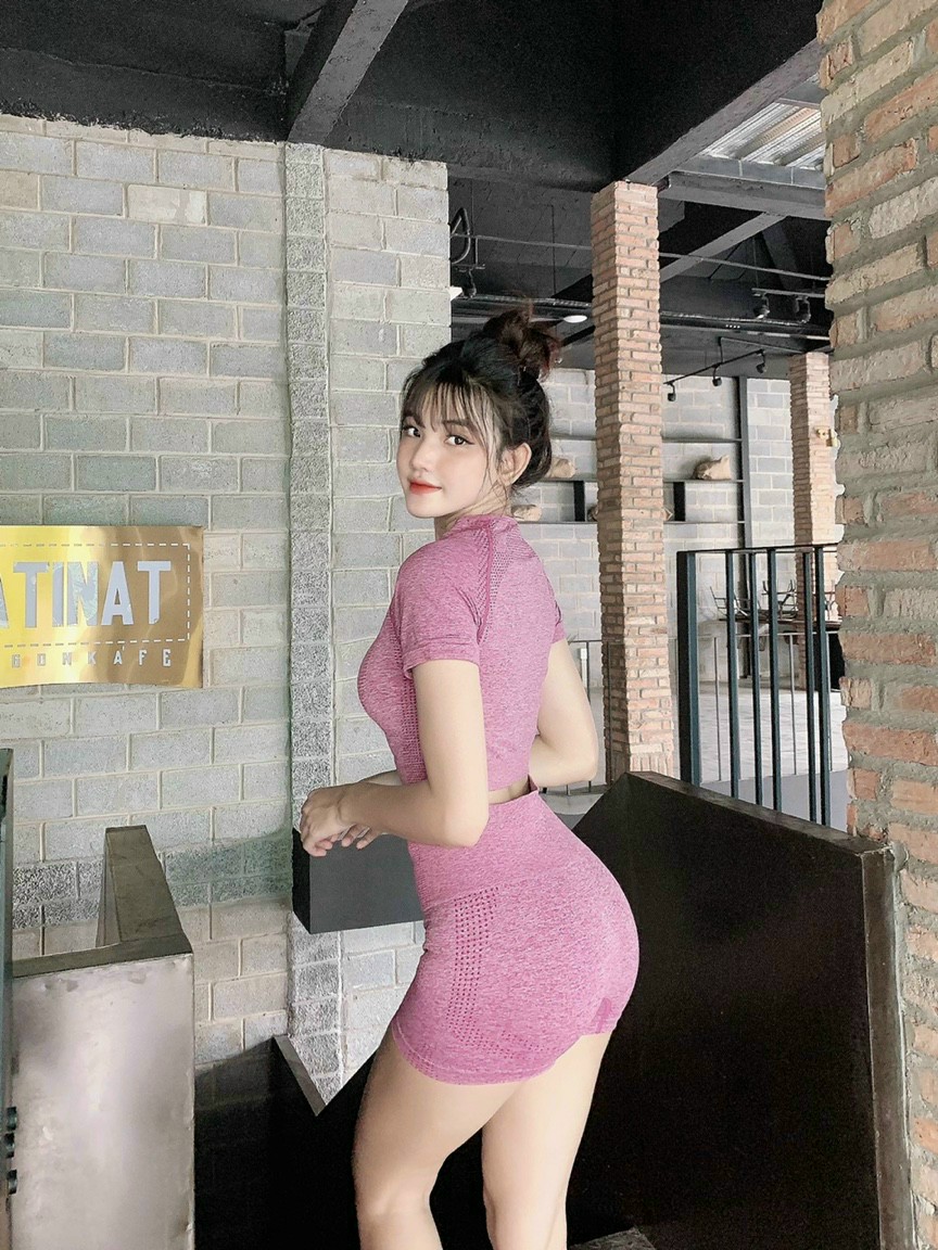 Bộ Đùi Ngắn Tay Dệt Kim Tập Yoga Gym