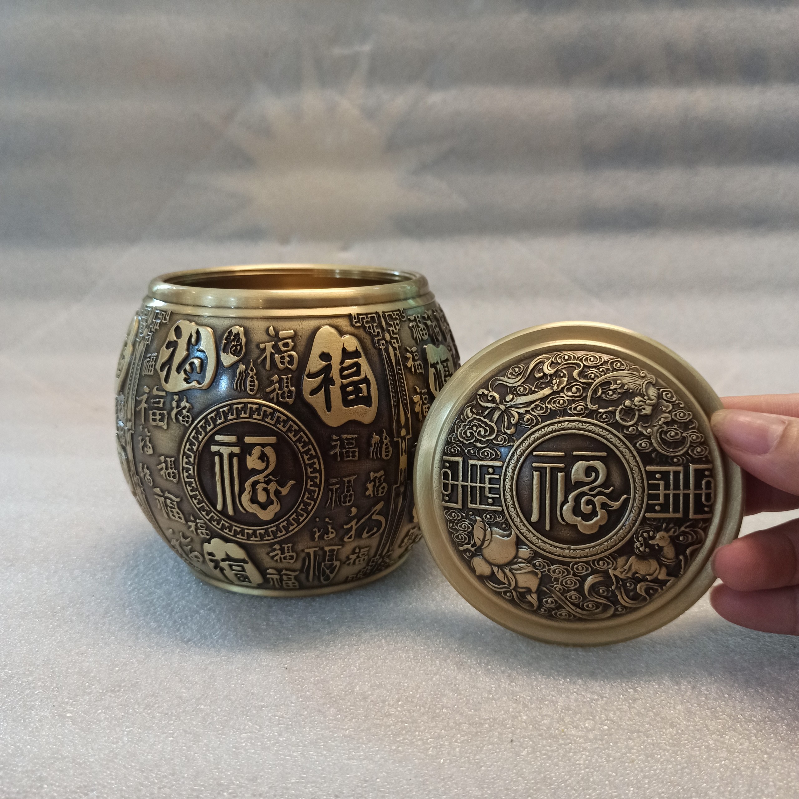 Hũ Đựng Chè Bằng Đồng Sang Trọng, Hộp Đựng Trà Đồng Vàng Hoa Văn Chữ Phúc-Đồ Đồng Nguyệt Ánh