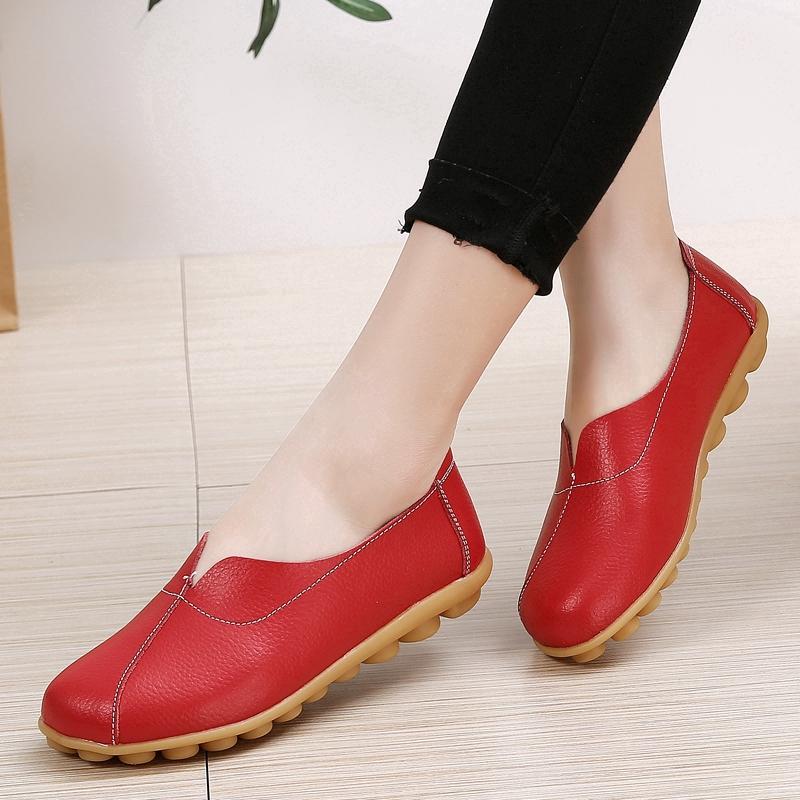 2020 Fashion women outdoor soft leather casual flat shoes