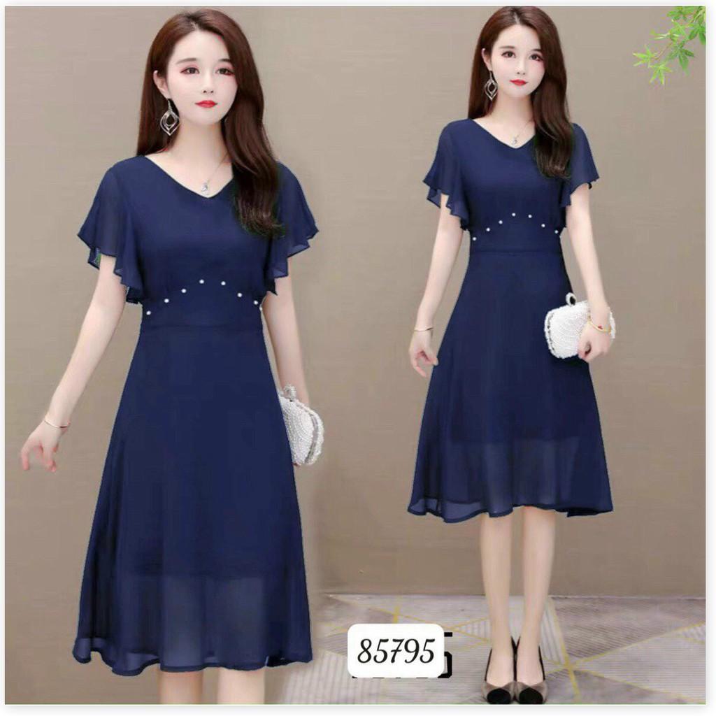 ĐẦM VOAN Y ĐƯỢC THIẾT KẾ HỌA TIẾT TRƠN