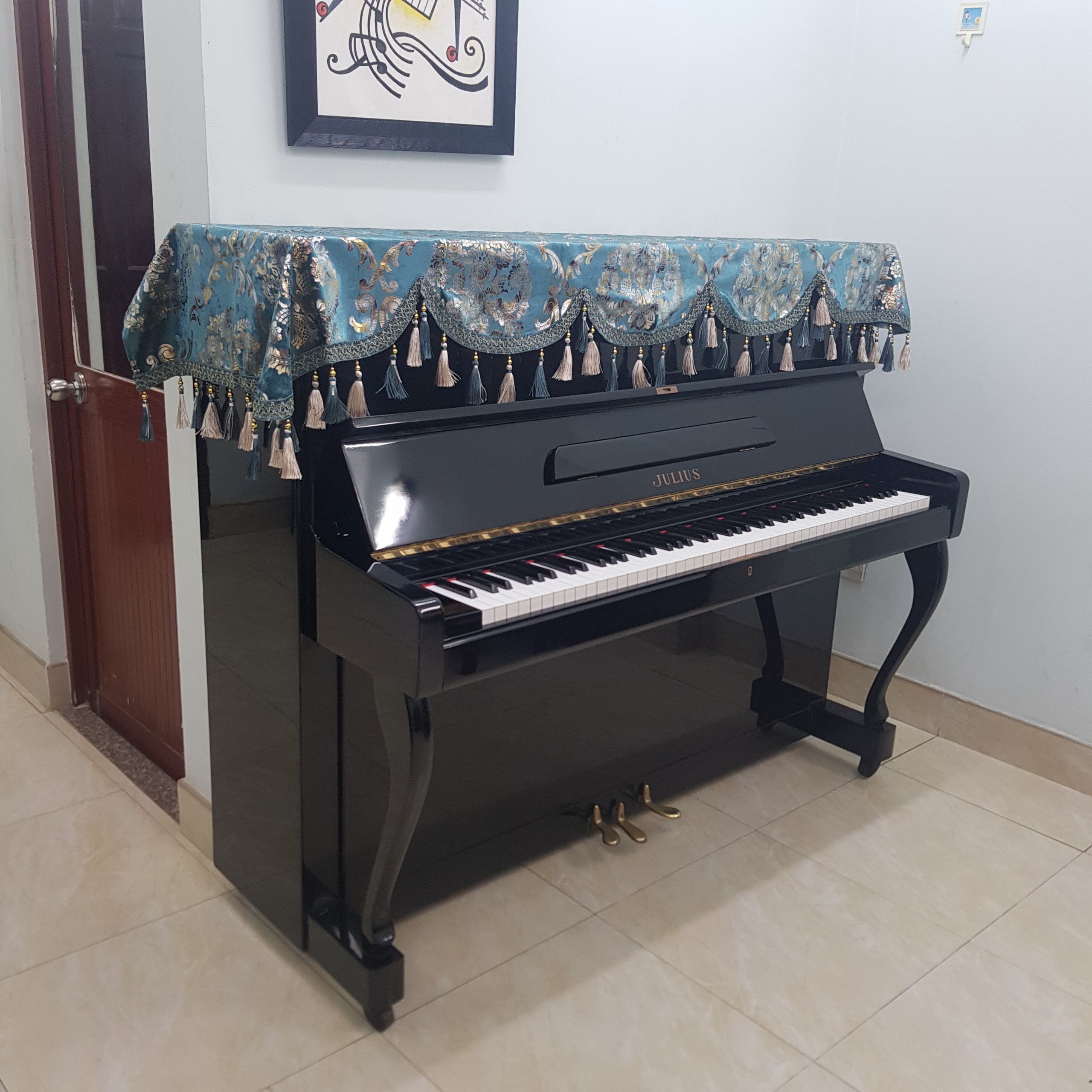 Khăn phủ đàn Piano nhung xanh họa tiêt phối hạt châu cao cấp