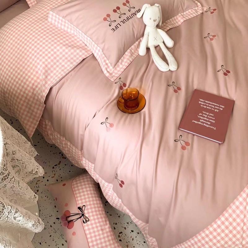 Bộ Chăn Ga Gối Lụa Tencel Thêu Hàng Nhập Khẩu Cao Cấp 5 Món Cherry Mộng Mơ