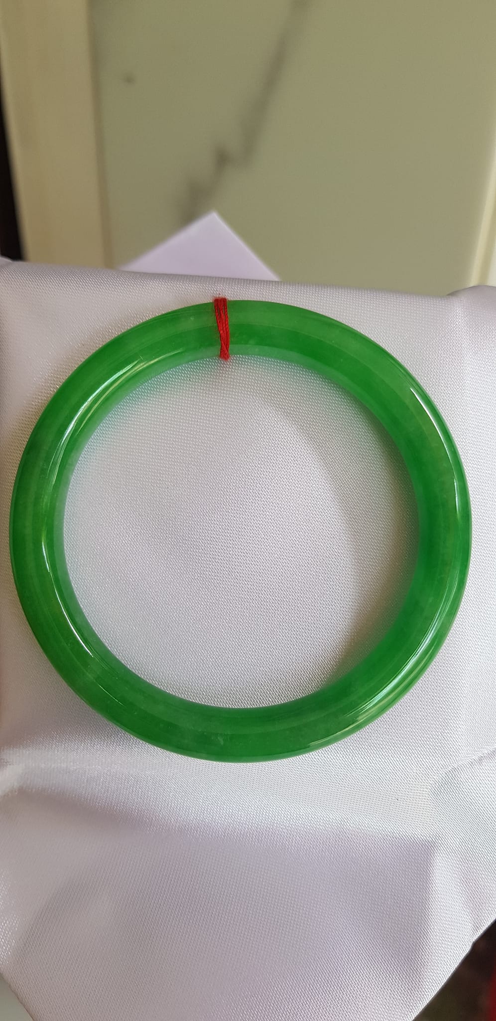 Vòng tay đá cẩm thạch tự nhiên Ngọc Đậu Lý A 54mm x cọng 8mm Màu Xanh Lý Đậu nhẹ tươi bóng mượt đẹp Nữ 53kg - 60kg đeo mệnh Mộc mệnh Hỏa mệnh Thủy ạ