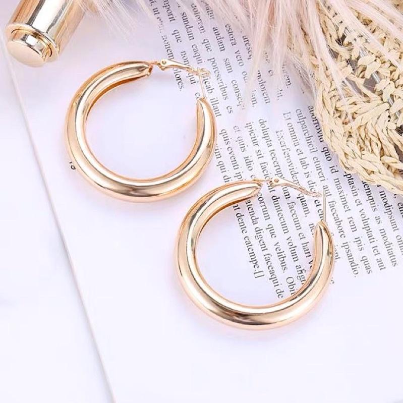 Khuyên tai trơn khoanh tròn - Arora boutique
