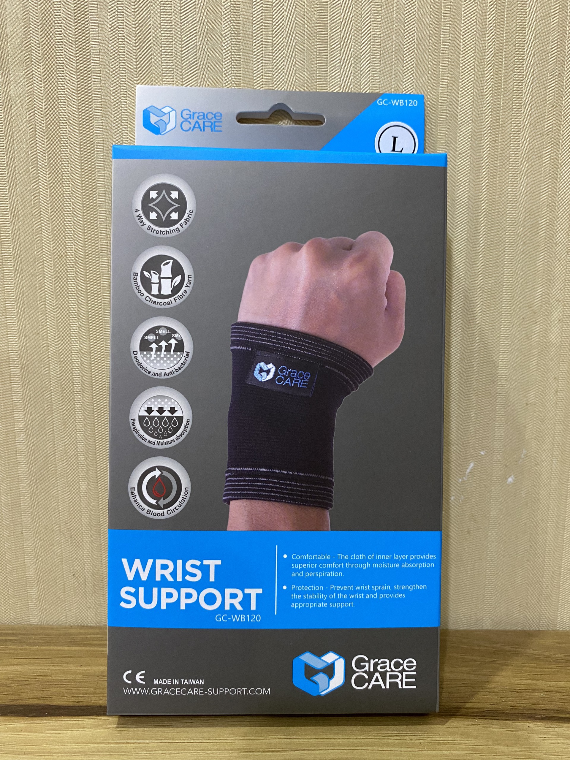 Đai hỗ trợ bảo vệ cổ tay Grace Care WB120 thành phần có sợi than tre cao cấp