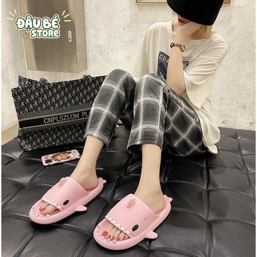 Dép Bánh Mì Hình Cá Mập Nam Nữ Ulzzang Cute - Dép Quai Ngang Unisex Hoạt Hình Ngộ Nghĩnh Đế Mềm Chống Trơn- DAUBE - D053