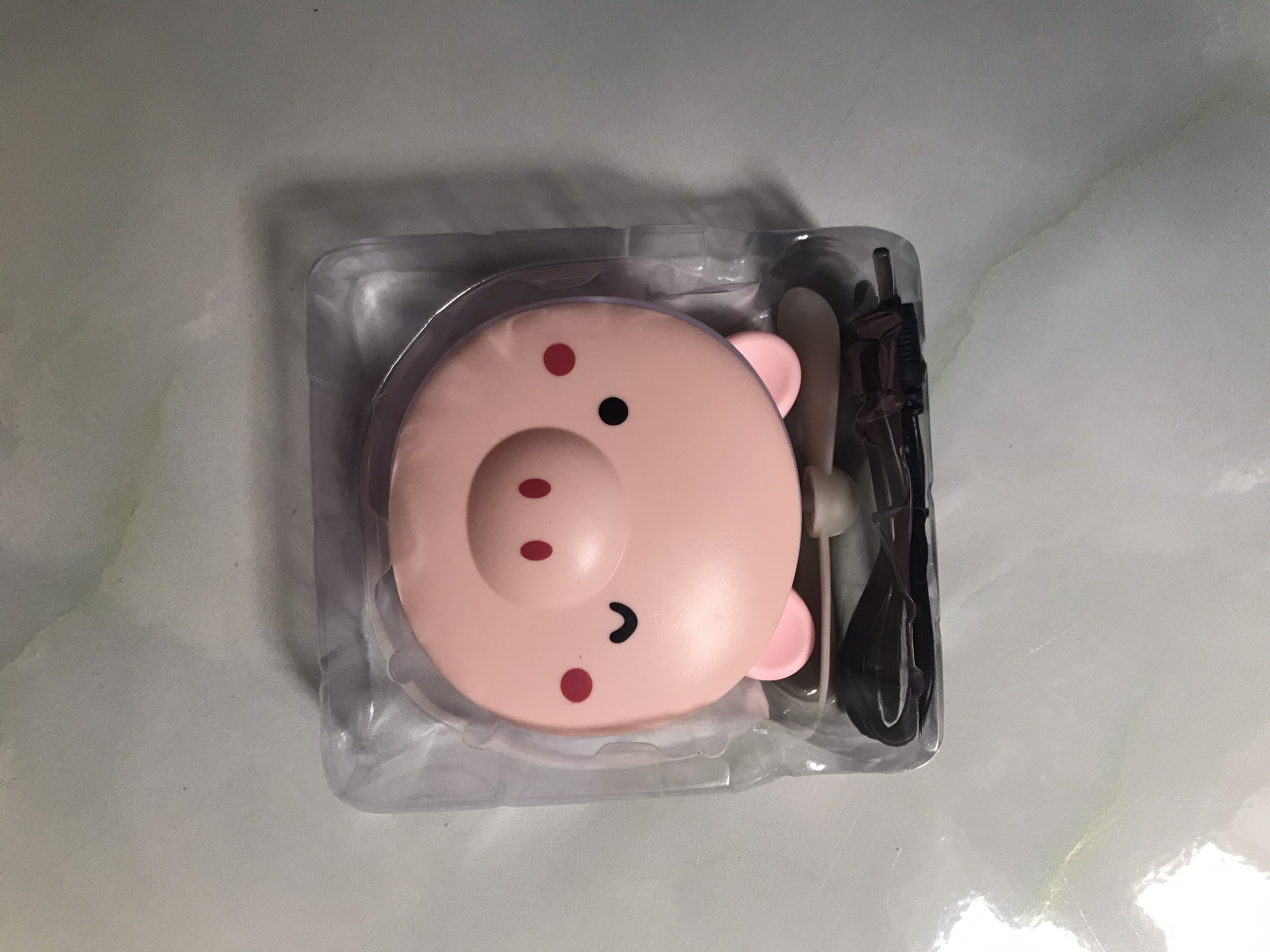Quạt sạc mini hình heo hồng - tích hợp gương trang điểm, đèn led và quạt - kiểu dáng dễ thương, nhỏ gọn – dễ dàng mang theo