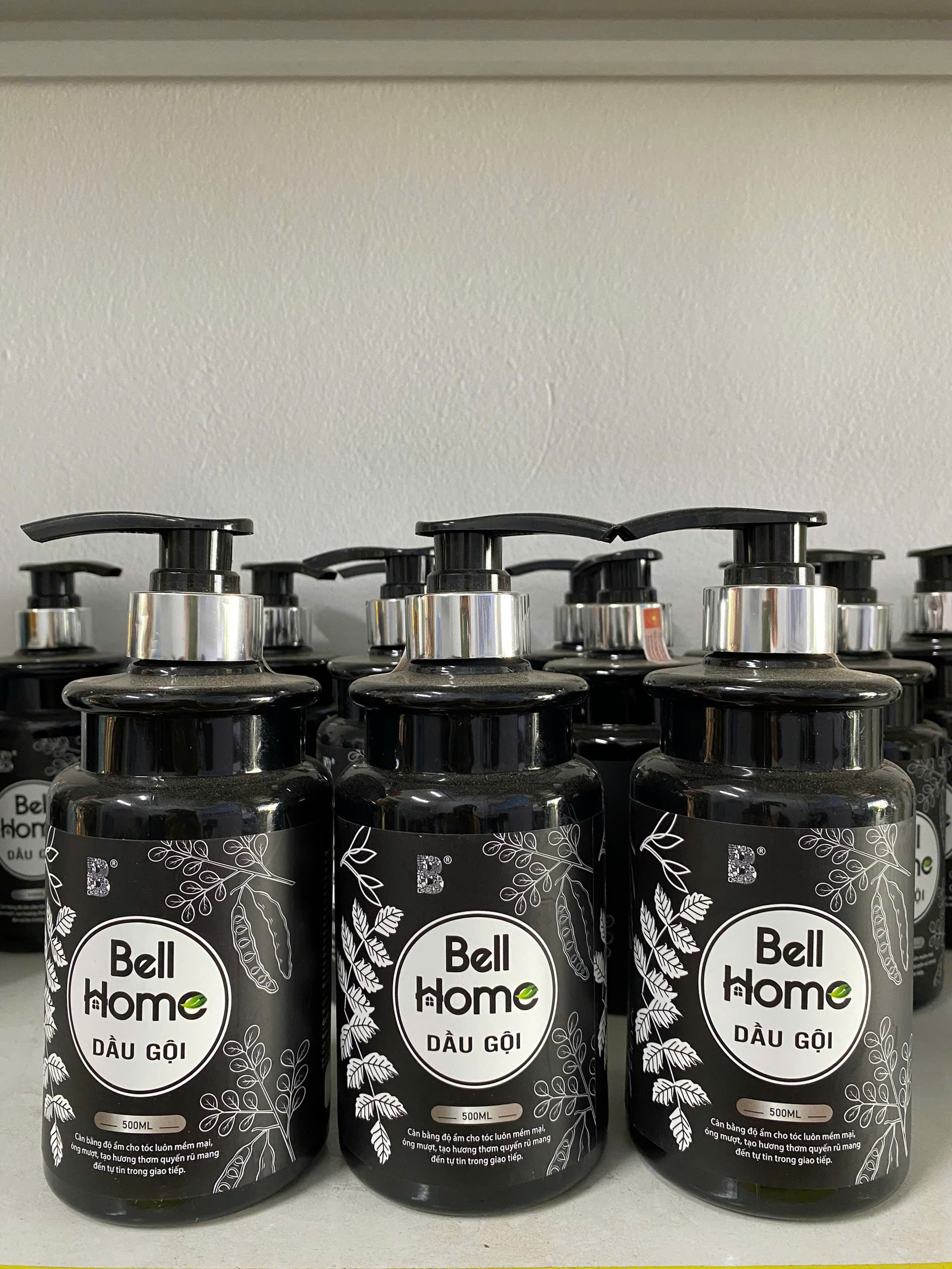 Dầu Gội Công Nghệ Sinh Học Bell Home Thảo Dược Ngủ Ngon 500ML