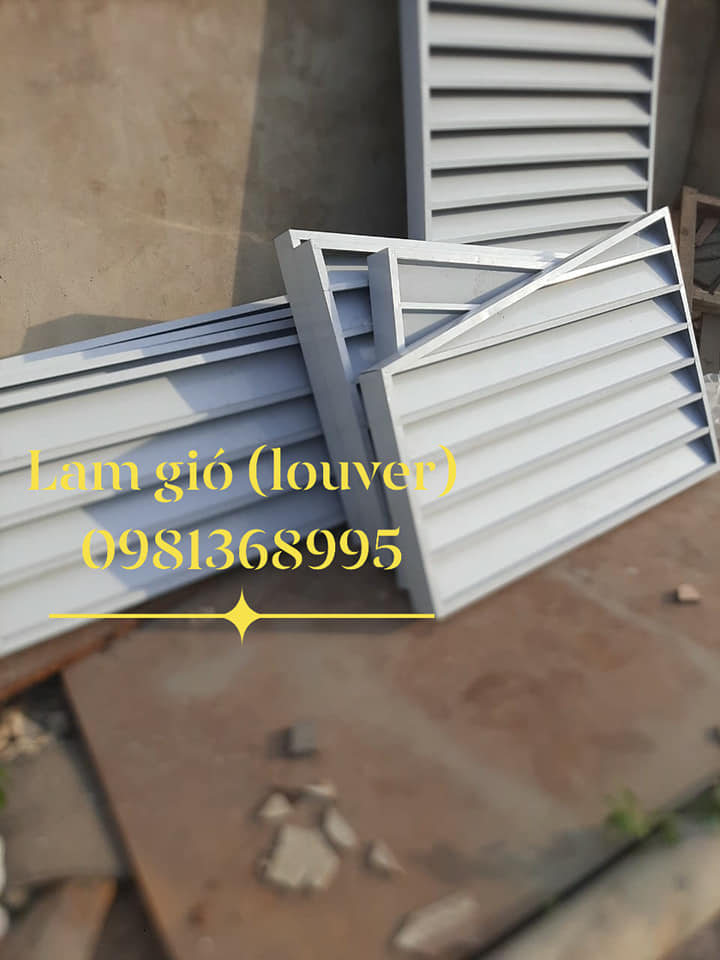 Lam Gió (Louver) Tôn Mạ Màu ( Trắng Sữa, Xanh Ngọc- Độ Dày Lam Gió 0.45mm ) Giá 520.000 đ / 1m2