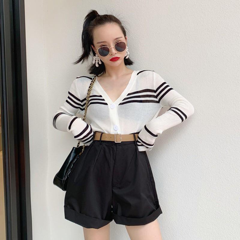 Áo thun len nữ tay dài cổ chữ V kiểu Hàn Quốc
