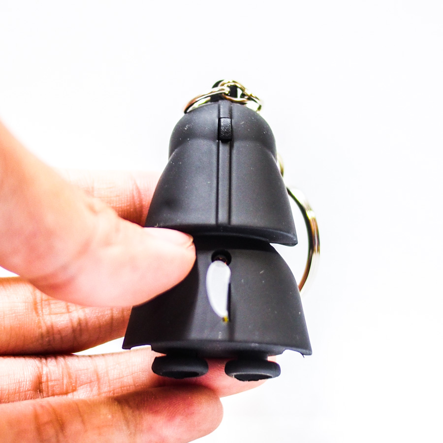 Móc khóa Star Wars có đèn nhạc - Đen