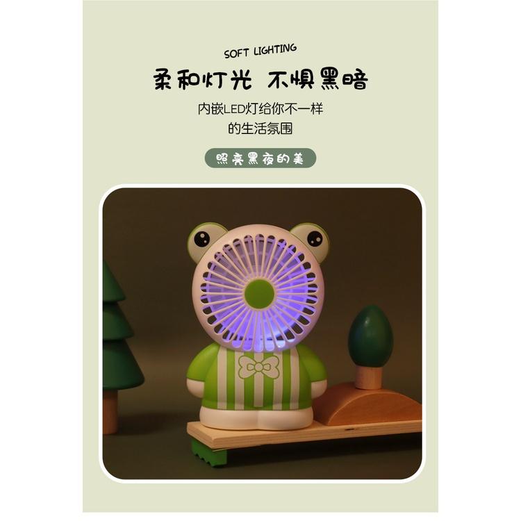Quạt mini fan để bàn cầm tay sạc pin có đèn siêu mát SQ2172