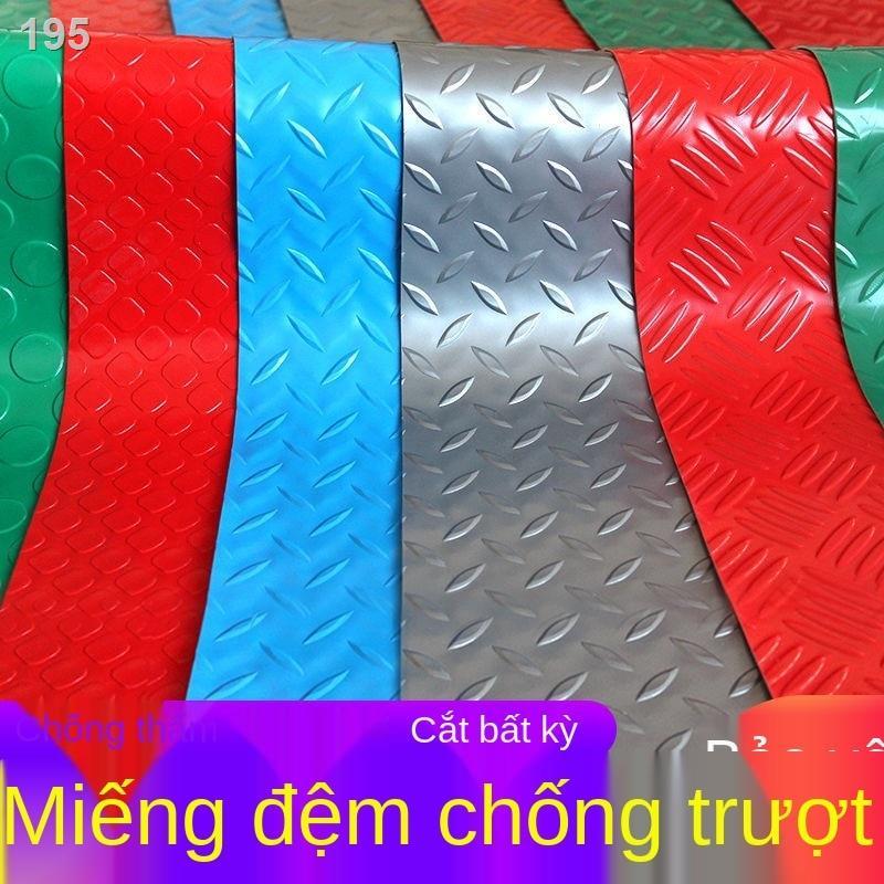 Thảm nhựa PVC chống trượt trải sàn lối vào cửa ra nhà bếp cầu thang phòng tắm