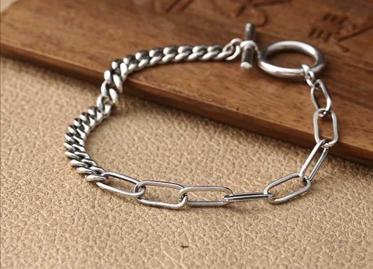 Vòng đeo tay phong cách Hàn Quốc