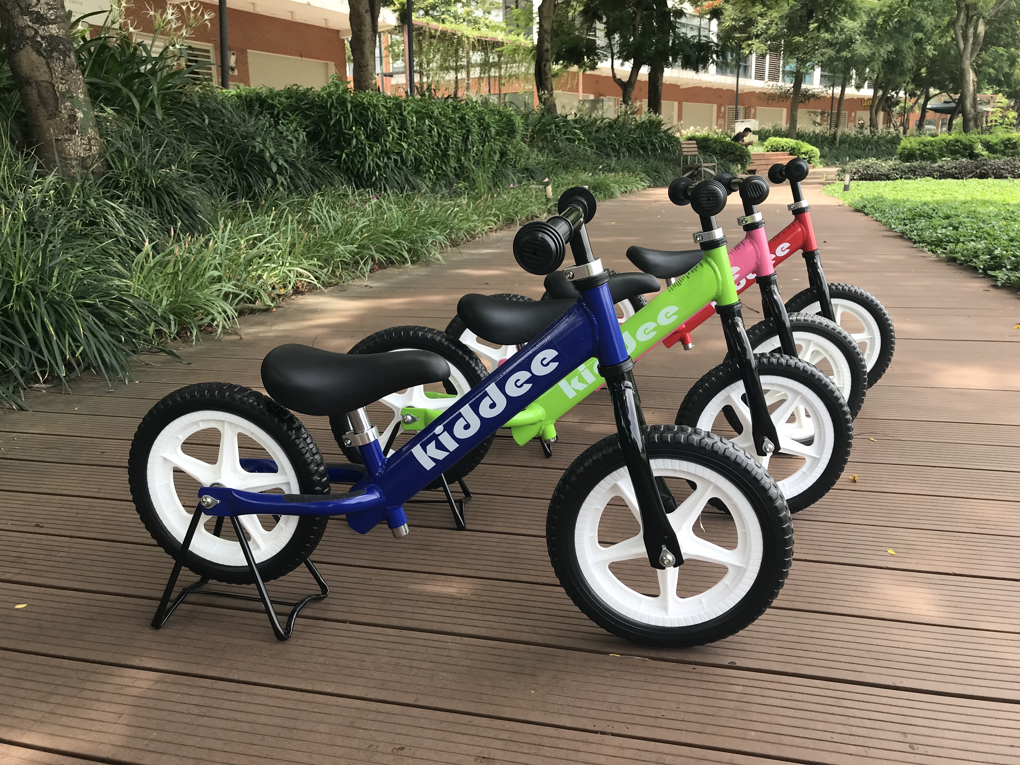 Xe Thăng bằng KIDDEE Xanh dương Khung nhôm cao cấp 1,9 kg