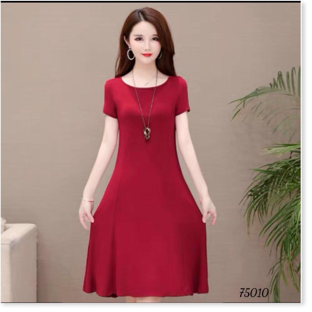 ĐẦM ĐŨI QUÃNG CHÂU,THIẾT KẾ HỌA TIẾT TRƠN NHƯNG KHÔNG KÉM PHẦN SANG TRỌNG MẪU MỚI NHẤT HIỆN NAY