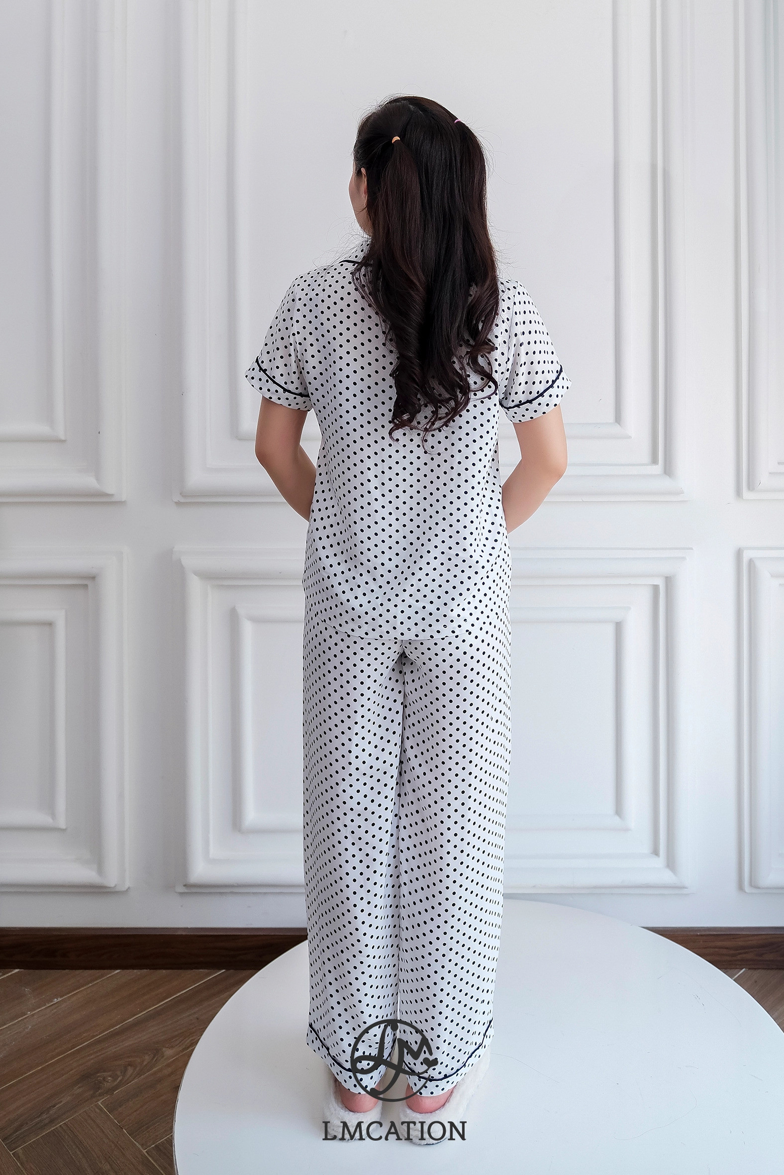 Bộ đồ Pijama LMcation Kaia - chấm bi